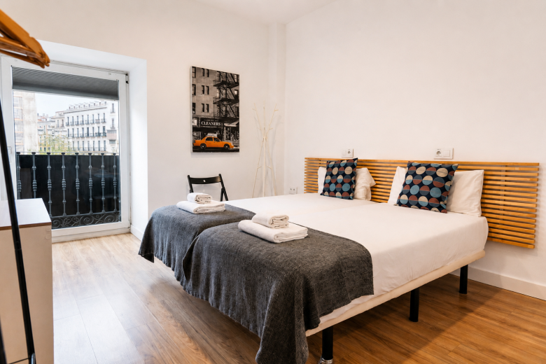 Habitación privada para dos personas en hostel de Madrid centro