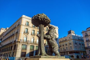 Puerta del Sol de Madrid, donde se encuentra la placa del Kilómetro 0